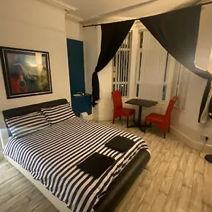  Bed & Breakfast Bnb